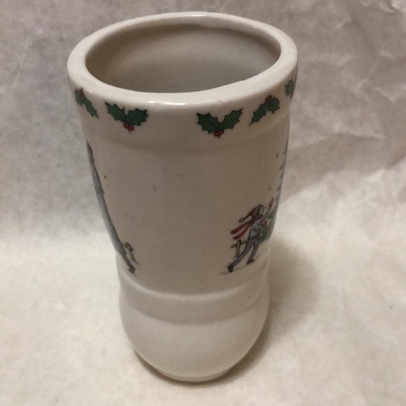 Studio Nova Porcelain CHRISTMAS SHOPPERS Boot Vase, 5"x4” - Picture 4 of 6